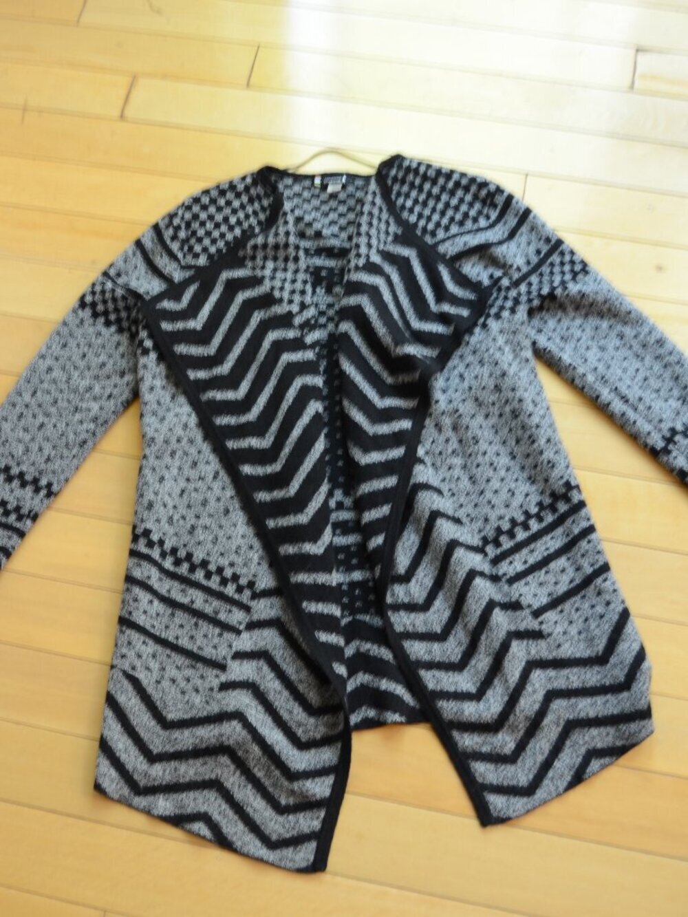 Smartwool Avion Waterfall Wrap Open Cardigan Size M Black Gray Merino Wool